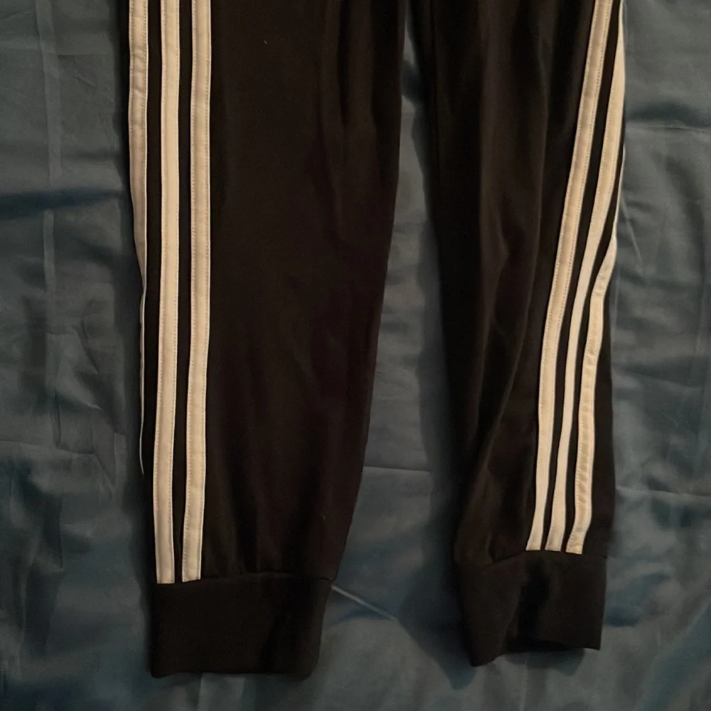 Women’s Adidas Joggers - Picture 3 of 5